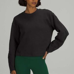 LULULEMON Braided Sleeve Pullover *black*